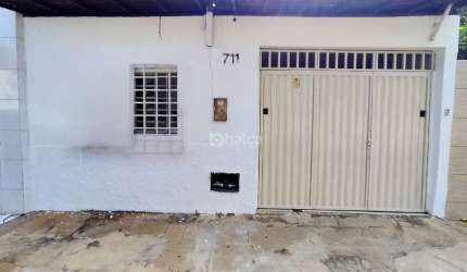 Casa Residencial à venda, no bairro Centro, Teresina/PI