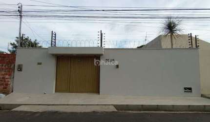 Casa Residencial à venda, no bairro Horto, Teresina/PI