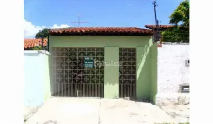 Casa Residencial à venda, no bairro Marques, Teresina/PI