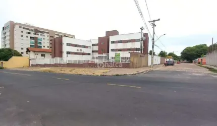 Apartamento no condomínio Jose Eliasar Raposo no Bairro: Ininga, Teresina-PI