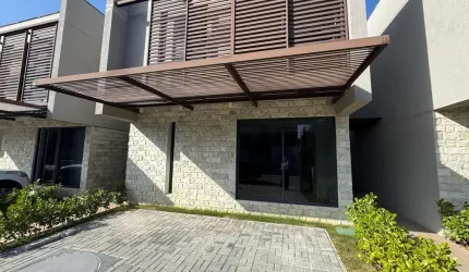 Casa à venda com 3 suítes em Intermares, Cabedelo/PB