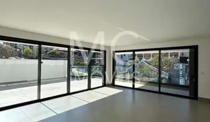 Apartamento com 183.0 m², à venda no bairro Bigorrilho.