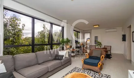 Apartamento com 189 m², PORTEIRA FECHADA, com 3 quartos sendo 3 suítes à venda no bairro Bigorrilho.