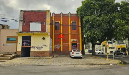 Prédio Comercial para Venda em Manaus, Centro, 2 banheiros, 5 vagas