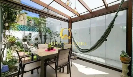 Apartamento Garden com 2 quartos e 90m² à venda em Cristal, Porto Alegre.