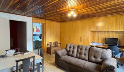Cobertura duplex, semimobiliada no madureira