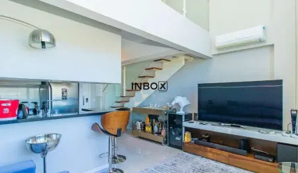 INBOX vende apartamento com 57m2 privativos, com 1 dormitório (1 suíte), 2 banheiro, semimobiliado, 2 vagas, no Nine, em Porto Alegre - RS