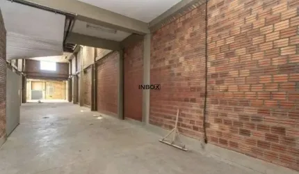 Excelente Galpão na Av. Sertório - 461 m² | 4 Salas e Estacionamento