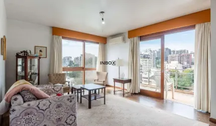 Amplo Apartamento com 3 Dormitórios, Suíte e 2 Vagas - 136m²