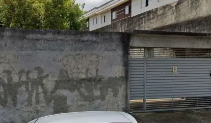 Casa / Terreno de 500m²