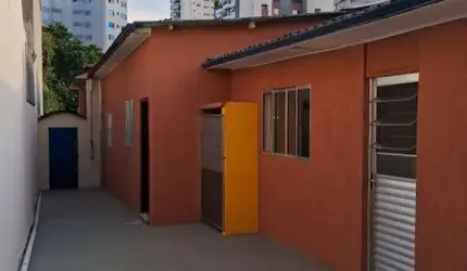 Casa para Locação em São Paulo, Vila Pompéia, 2 dormitórios, 3 banheiros, 1 vaga