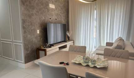Apartamento com 02 dorm
