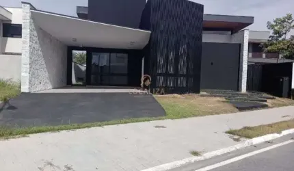 CASA CONDOMÍNIO