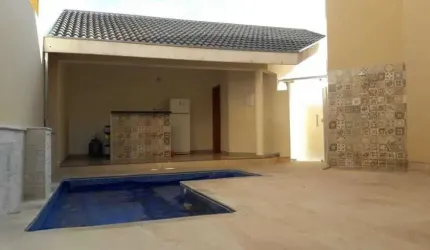 Imperdível Casa à Venda ou Locação em Condomínio Terras do Vale, Caçapava-SP: 4 Quartos, 1 Suíte, 2 Salas, 4 Banheiros, 4 Vagas, 240m²!