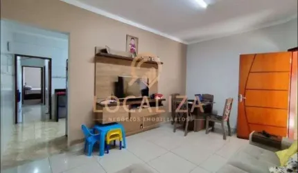 Casa à venda em São José dos Campos-SP, Jardim dos Bandeirantes: 2 quartos, 1 suíte, 1 sala, 2 banheiros, 2 vagas, 120m².