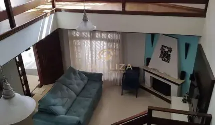 Imperdível! Casa à venda em Jacareí-SP, Loteamento Villa Branca: 3 quartos, 1 sala, 2 banheiros, 2 vagas de garagem, 220m².