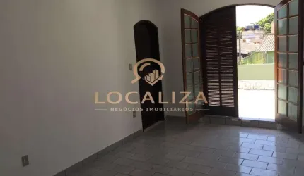 Imperdível oportunidade! Casa à venda em São José dos Campos-SP, Cidade Morumbi. 4 quartos, 2 suítes, 2 salas, 2 banheiros, 2 vagas, 180m².