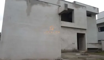 Imperdível: Casa em Condomínio à venda em São José dos Campos-SP, bairro Colinas do Paratehy! 3 quartos, 3 suítes, 5 banheiros, 3 vagas de garagem, 300m²!