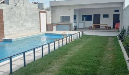 Salão Comercial de Alto Padrão em Jacareí-SP, Jardim Santo Antônio da Boa Vista: 2 Salas, 2 Banheiros, 6 Vagas de Garagem - 100m²