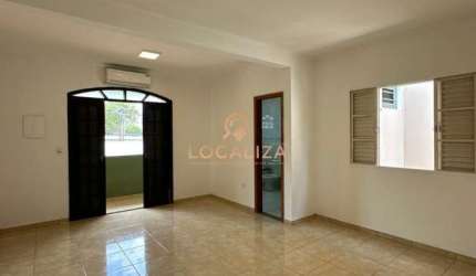 Casa para venda em Jardim América de 241.00m² com 4 Quartos, 2 Suites e 2 Garagens