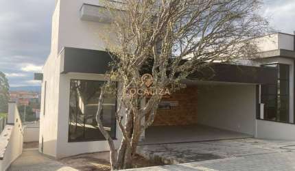 Casa para venda em Caçapava Velha de 220.00m² com 3 Quartos, 1 Suite e 2 Garagens