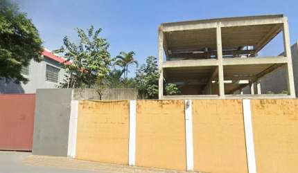 Galpão / Depósito / Armazém para venda em Chácaras Reunidas de 1800.00m²