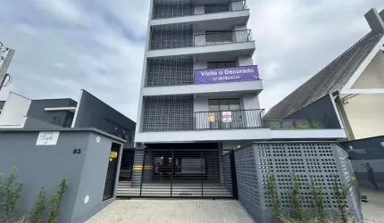 Apartamento com 02 quartos, no Saguaçu