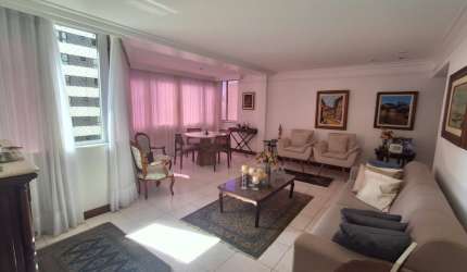 4/4  na Pituba,  vista mar