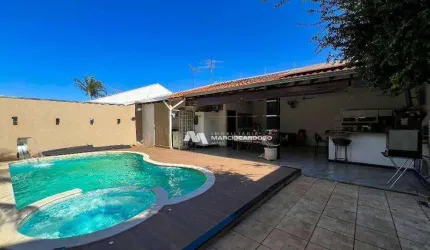 Sobrado com 4 dormitórios à venda, 299 m² por R$ 950.000,00 - Jardim São Marco - São José do Rio Preto/SP