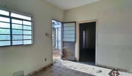 Casa com 4 quartos à venda na Rua Elias Lobo Neto, São Bernardo, Campinas, 118 m2 por R$ 525.000