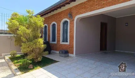 Casa com 3 quartos à venda na Rua Monsenhor Rafael Roldan, Jardim do Trevo, Campinas por R$ 729.000