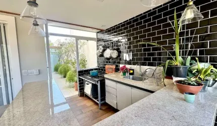 Casa em condomínio fechado com 3 quartos à venda em Alphaville, Campinas , 190 m2 por R$ 1.390.000