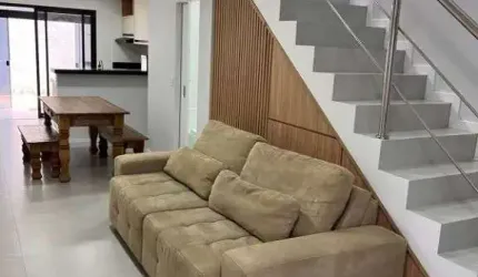 Casa em condomínio fechado com 2 quartos para alugar no Jardim Holanda, Holambra , 130 m2 por R$ 5.500