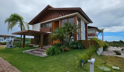 Linda Casa em Praia do Forte - BA