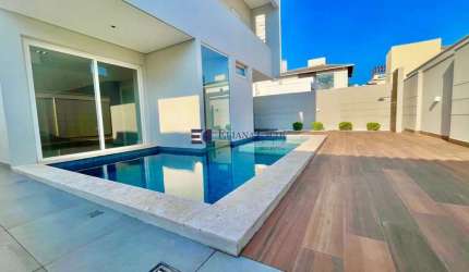Casa para venda com 360 m² e 3 quartos em Residencial Villaggio III, Bauru - SP