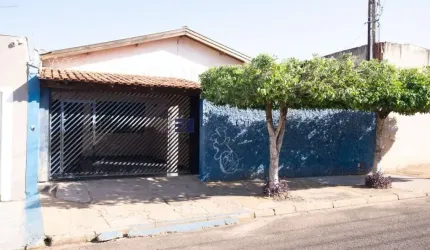Casa para venda com 300 m² e 5 quartos em Jardim Vânia Maria, Bauru - SP