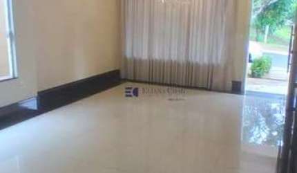 Casa em Condomínio Locação