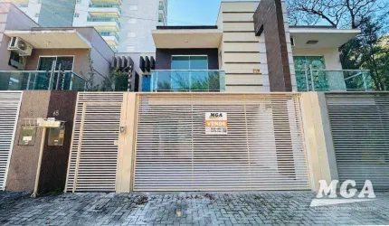 Sobrado com 3 dormitórios à venda, 180 m² por R$ 790.000,00 - Vila Maracanã - Foz do Iguaçu/PR
