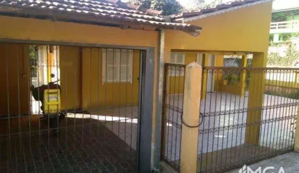 Sobrado com 4 dormitórios à venda, 245 m² por R$ 700.000,00 - Centro - Foz do Iguaçu/PR