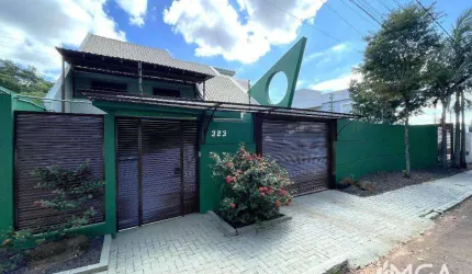 Sobrado á Venda com amplo terreno de 909,12m²