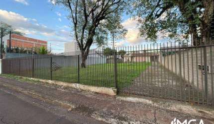 Casa com 2 dormitórios para alugar por R$ 2.000,00/mês - Conjunto A - Foz do Iguaçu/PR