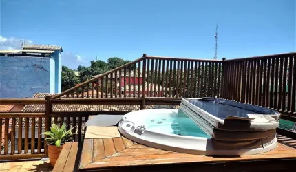 Casa Triplex em Praia do Forte, Mata de São João/BA
