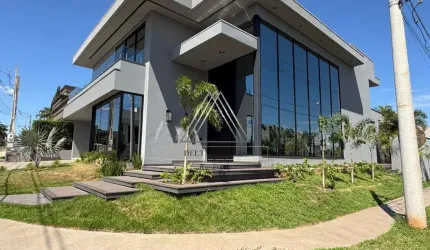 Imperdível Casa de Alto Padrão em Condomínio no Parque Residencial Damha V, São José do Rio Preto-SP: 4 quartos, 3 suítes, 3 salas, 6 banheiros, 4 vagas, 481m². Aproveite!