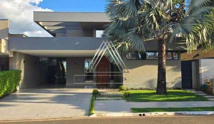 Casa de Luxo no Golden Park Residence: 3 quartos, 3 suítes, 3 salas, 5 banheiros, 4 vagas de garagem e 303,04m² em Mirassol-SP.