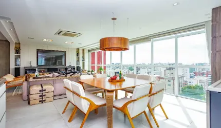 Cobertura 190m² - 3 vagas, sala com 55m², 2 quartos no Juvevê
