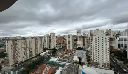 Apartamento reformado com excelente vista!!