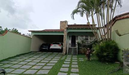 Casa Alto Padrão para Venda em Mogi das Cruzes, Vila Suissa, 3 dormitórios, 1 suíte, 4 banheiros, 8 vagas