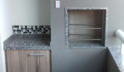 Oportunidade apartamento a venda -3 quartos sendo 1 suíte, sacada com churrasqueira, Solar Alta Vista, bairro Aurora, Londrina