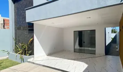 Casa Moderna Com 03 Suítes à Venda na Zona Leste