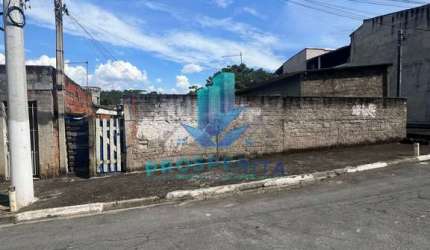 Terreno com 4 casas no quintal  à Venda ótima localização - Bairro Barro Branco - Cotia/SP